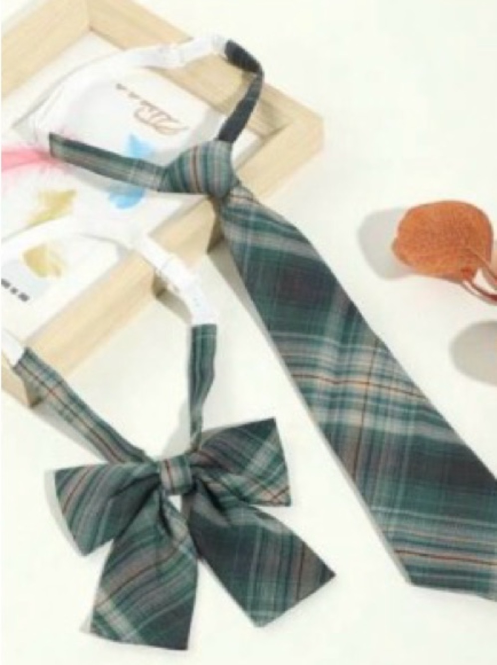 Plaid School Tie and Bow Set - Green Plaid